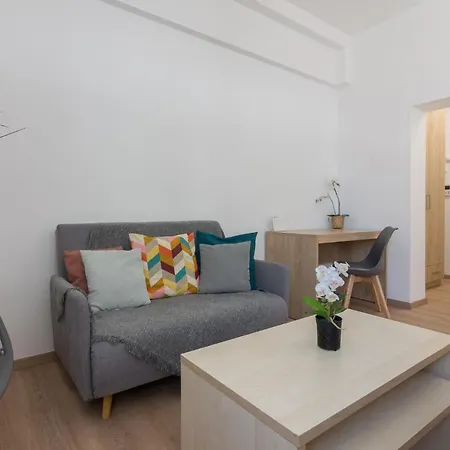 & Cozy 1 Bedroom Athens